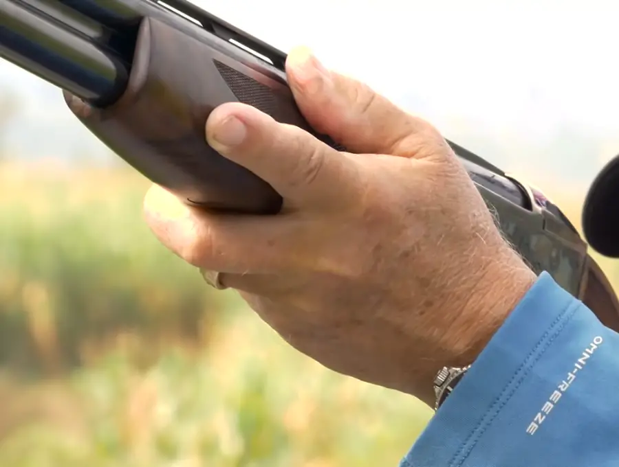 How To Hold A Shotgun For Clay Shooting